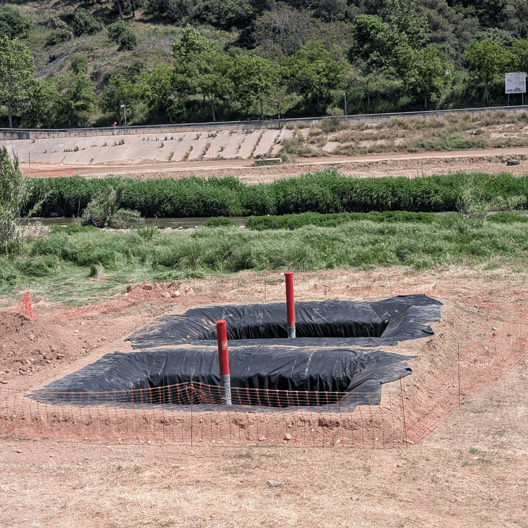 Avancen els treballs de recàrrega gestionada a la llera del riu Besòs